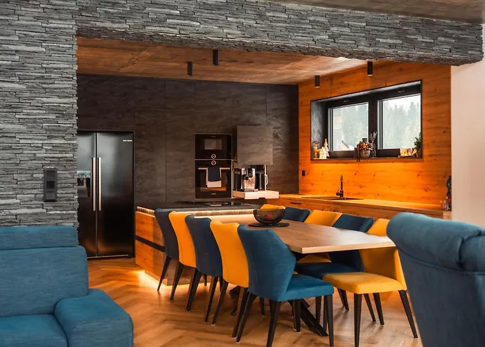 Moon * Oravská Lesná